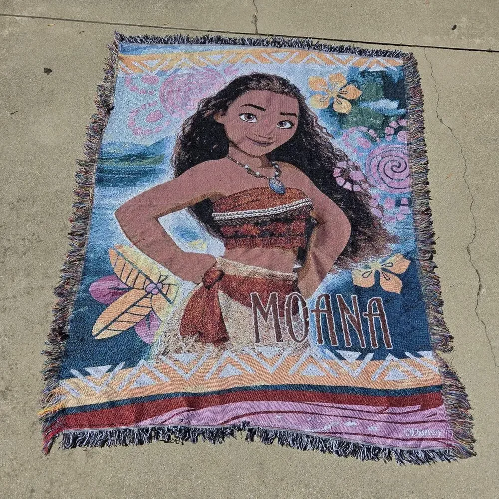 Disney Northwest Moana Tapestry Throw Blanket